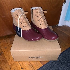 NWT Sperry Saltwater Duck Boots